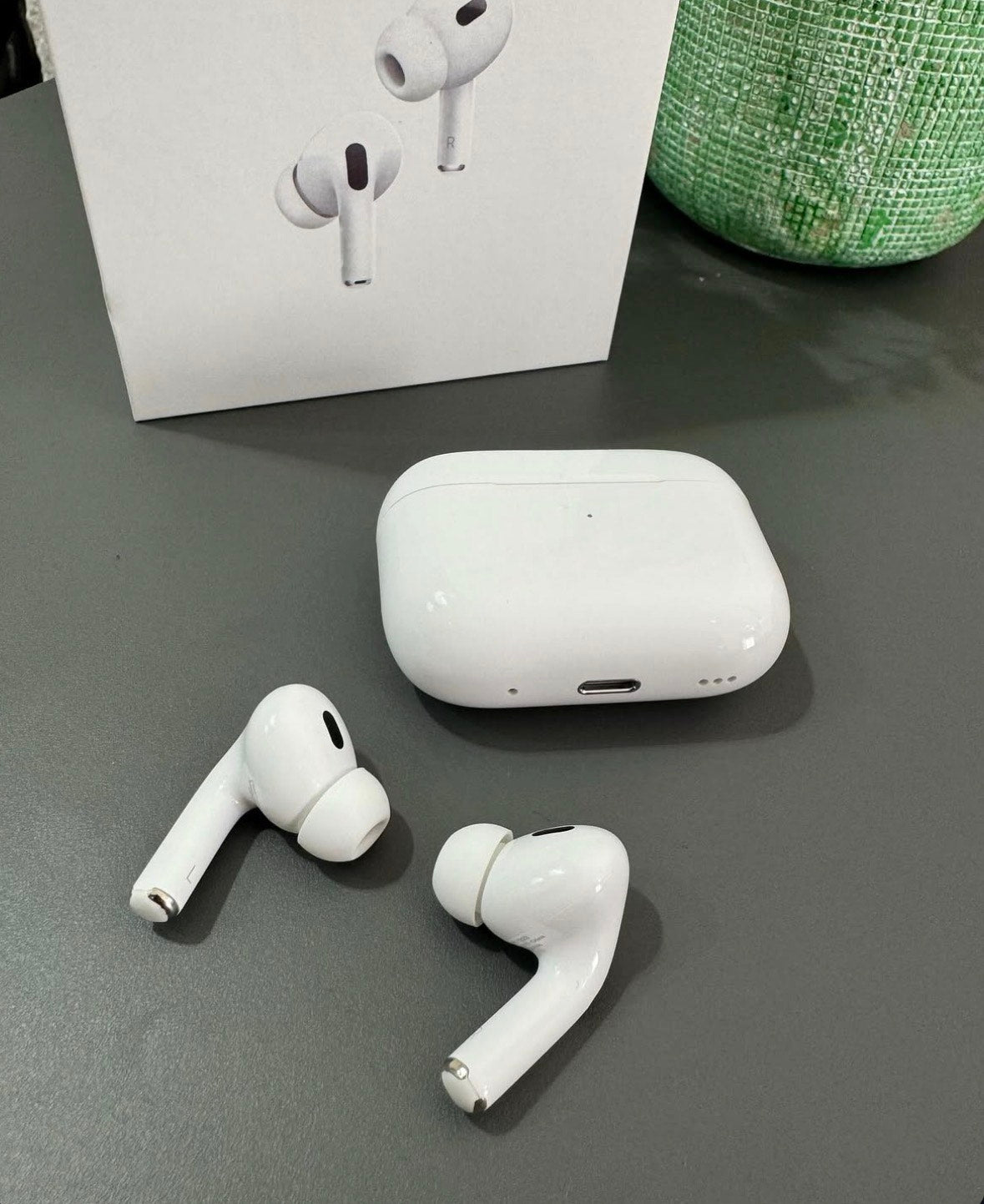 Apple AirPods Pro (2nd generation)